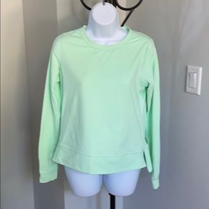 Lululemon athletic pull over